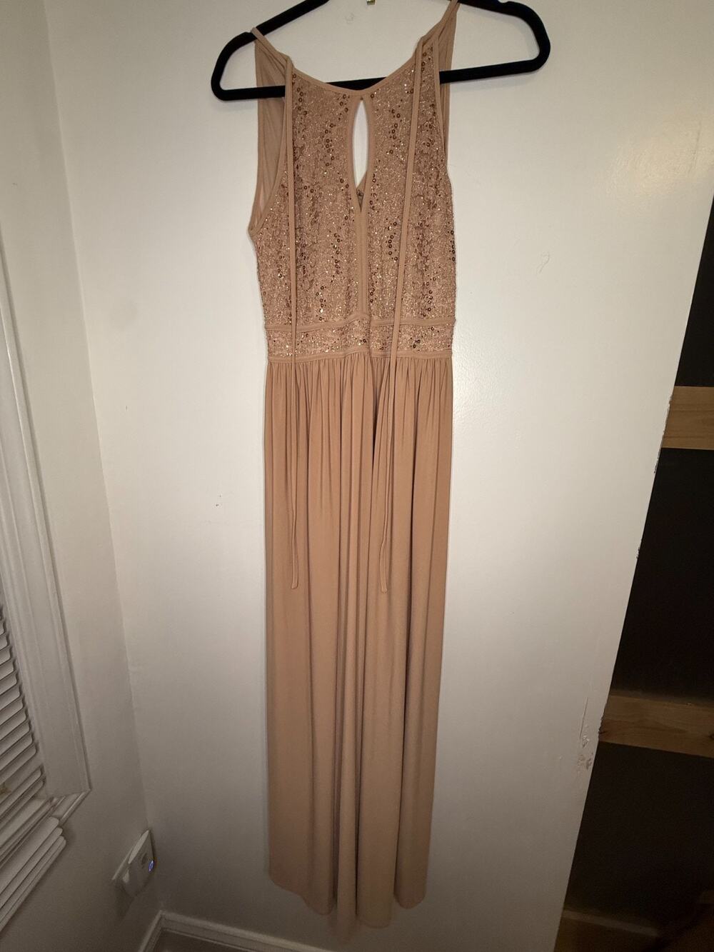 NW Nightway Beaded Maxi Dress Size 8 Blush Formal Evening Gown